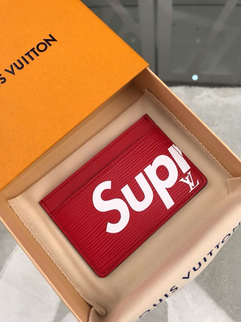 Louis Vuitton card holder M60703