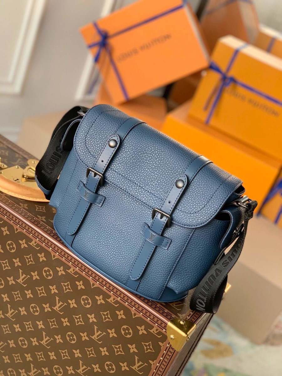Louis Vuitton Christopher messenger bag M58475 midnight blue