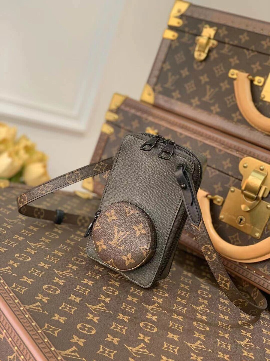 Louis Vuitton Phone Box mobile phone bag M30581 khaki green