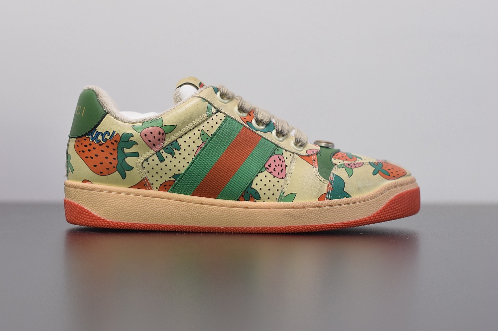 Gucci Distressed Screener leather Sneaker(With Video)